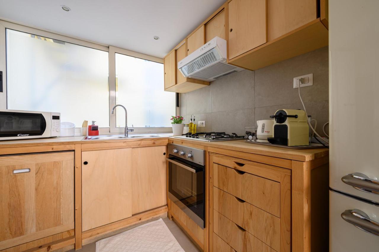 Vespa Apartment Neapel Exterior foto